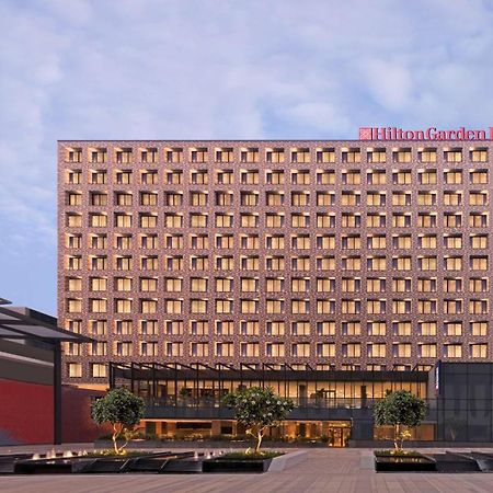 Hilton Garden Inn Bengaluru Embassy Manyata Business Park Bangalore Exterior foto