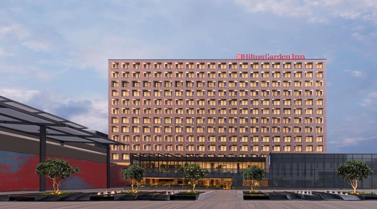 Hilton Garden Inn Bengaluru Embassy Manyata Business Park Exterior foto